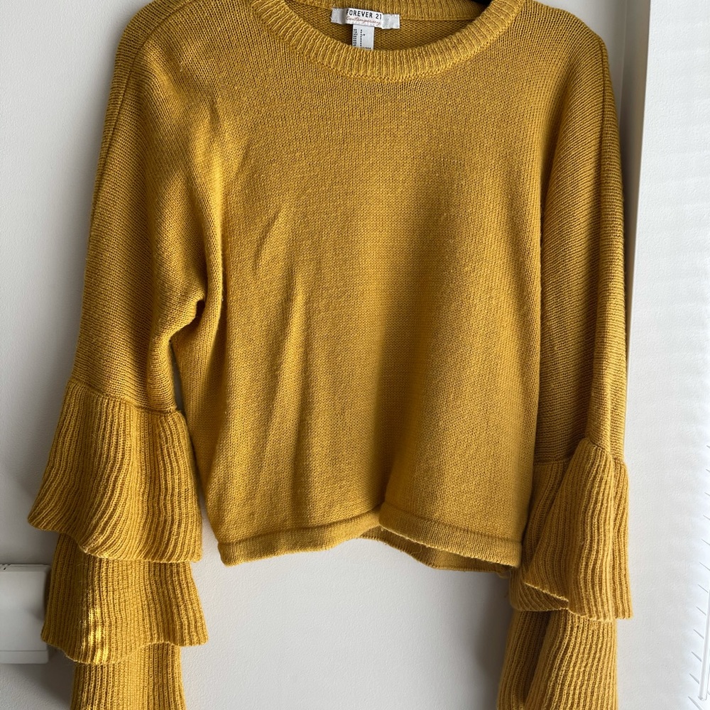 MUSTARD LONG SLEEVE BELL TOP